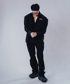 Áo sơ mi tay dài màu đen Degrey Longsleve Shirt DECADE LOGO